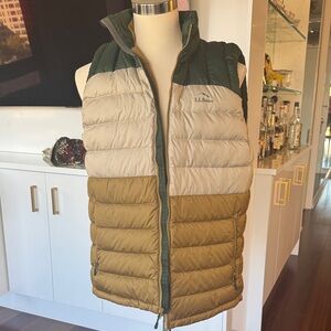 L.L. Bean Men's Green | Cream | Tan Puffer Vest